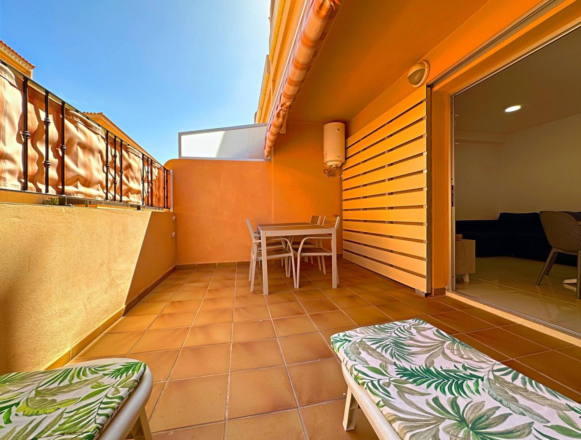 Los Cristianos Piscina Y Terraza Esterno foto
